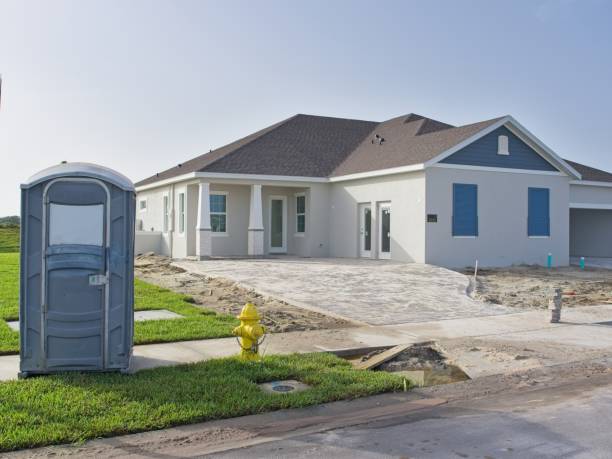 Porta potty delivery and setup in Luther, OK